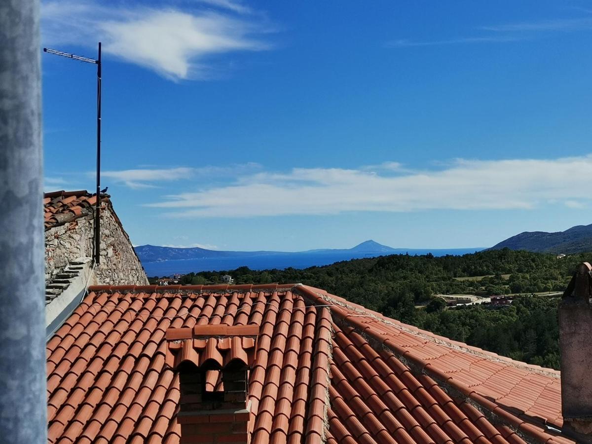 Apartment Branko With Terrace, Old Town Labin 拉宾 外观 照片