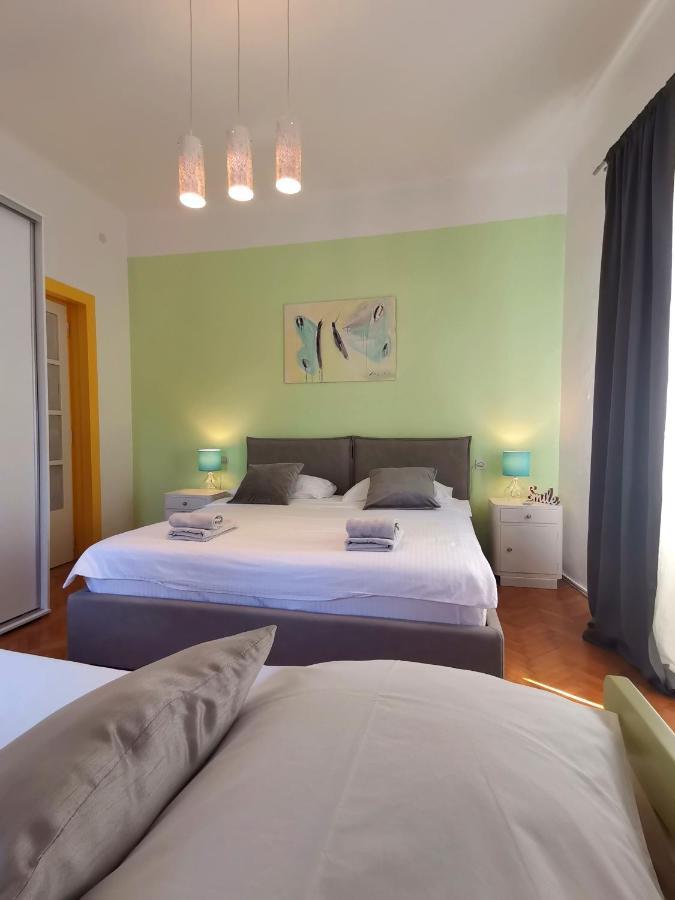 Apartment Branko With Terrace, Old Town Labin 拉宾 外观 照片