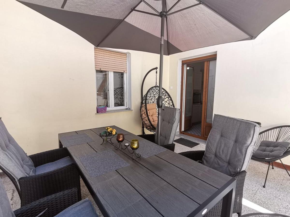 Apartment Branko With Terrace, Old Town Labin 拉宾 外观 照片