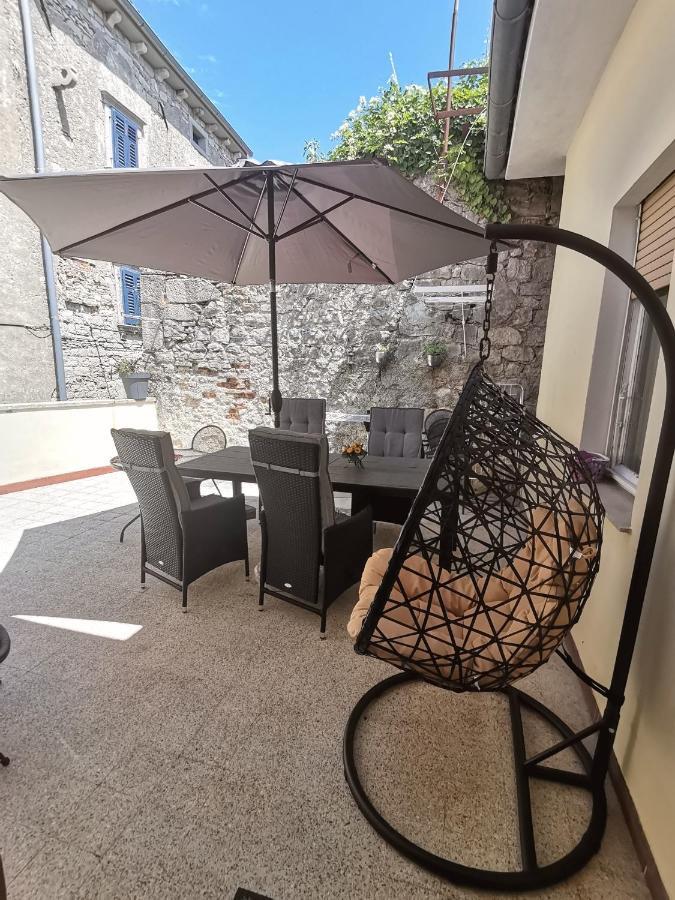 Apartment Branko With Terrace, Old Town Labin 拉宾 外观 照片